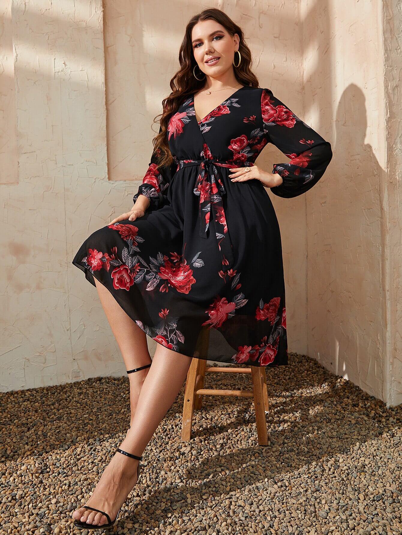 Venise Women's Wrap Plus Size Dress