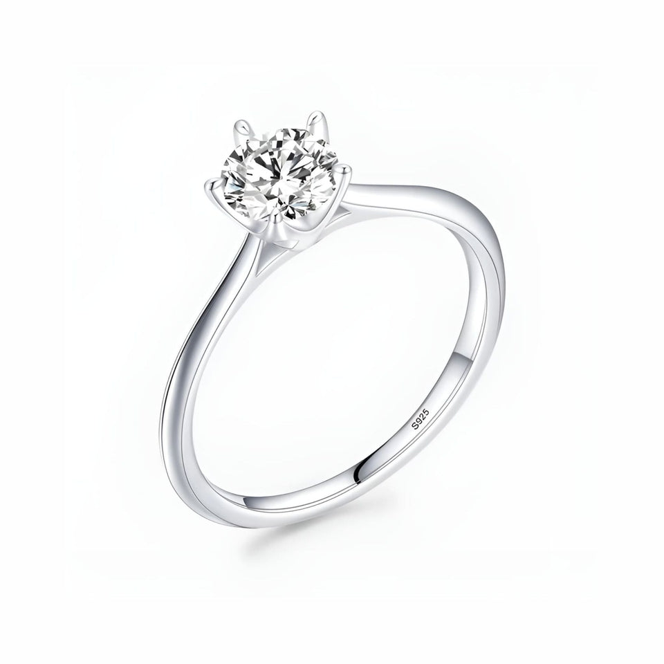 Women's 925 Sterling Silver Solitaire Ring with Zirconia