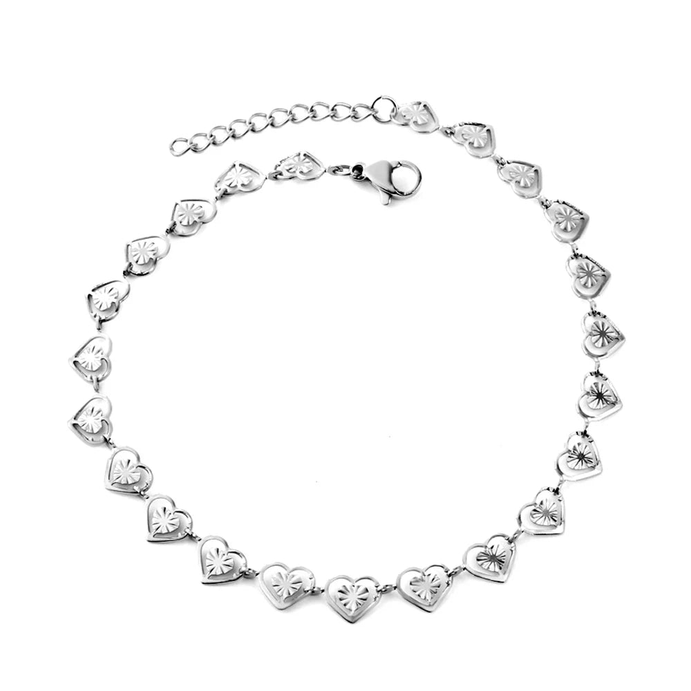 Classic Golden Heart Women's Bracelet